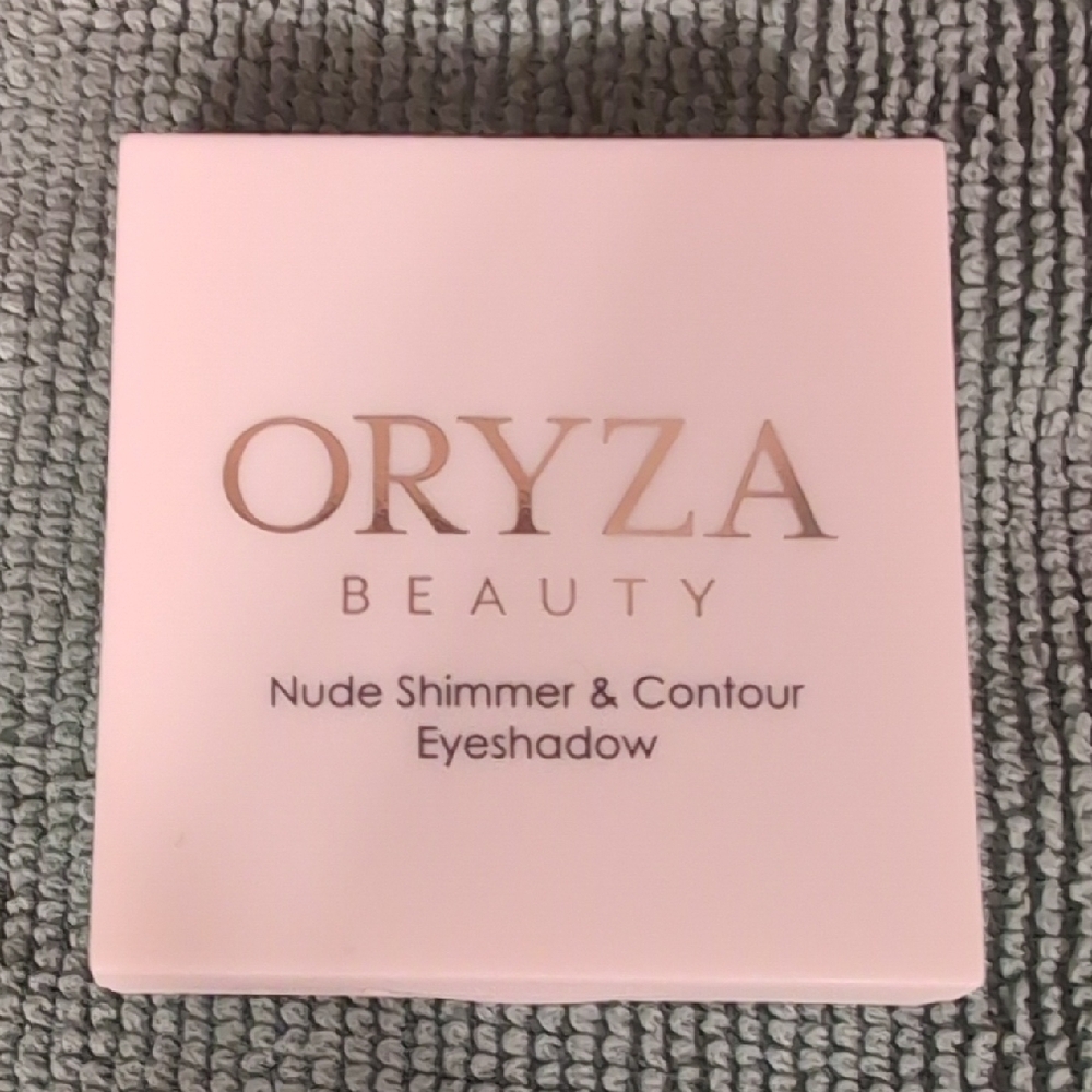 Nude Shimmer & Contour Eyeshadow